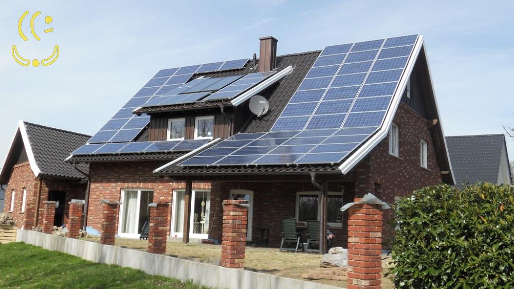 A nova bateria da Tesla pode resolver um dos maiores problemas da energia solar -Just True-Urandir-Pesquisa-Ciencia-Ufologia-Tecnologia- 6a84_Energia-solar-em-casa-1
