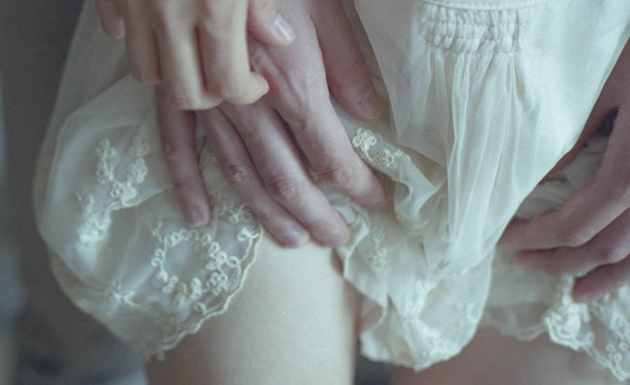 intimateanddelicatelovemoments-6-900x551