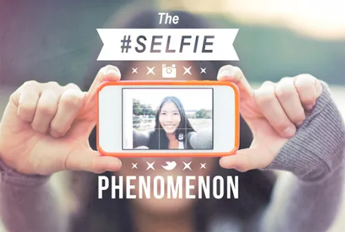 Selfie con texto ‘The #SELFIE PHENOMENON’: la cultura del yo en la era de las redes sociales.”