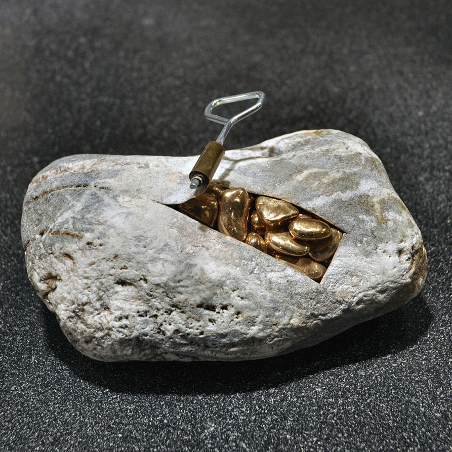 surreal-stone-sculptures-hirotoshi-ito-10