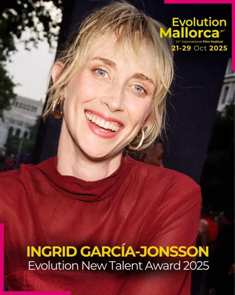 Ingrid García-Jonsson sonriente con texto Evolution Talent Award 2025

