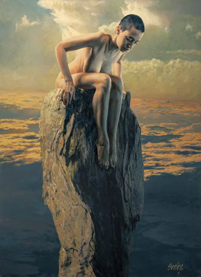Figura desnuda sentada sobre formación rocosa elevada, con cielo dorado al fondo, en postura introspectiva y atmósfera surrealista.