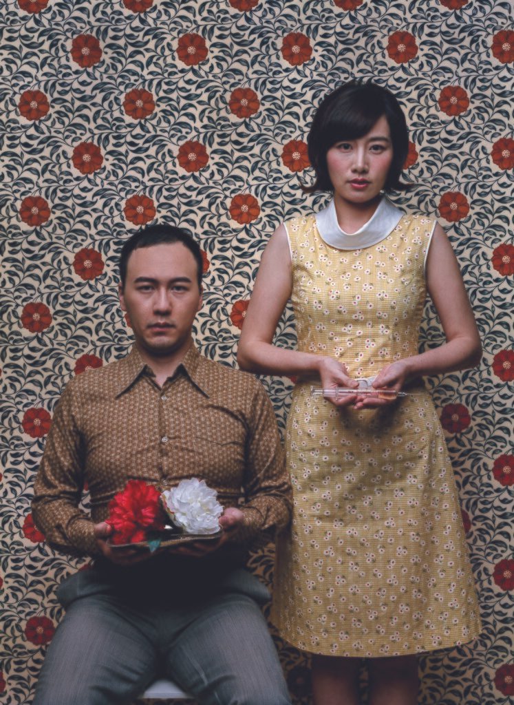 La serie de trabajo artístico de Ching Hui Chou "Animal Farm" aborda tres ejes conceptuales: la conciencia colectiva, la conciencia de supervivencia y la conciencia corporal