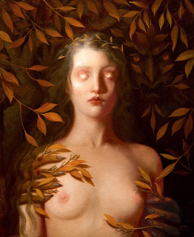 Figura etérea entre hojas otoñales con mirada sobrenatural y presencia oculta al fondo, obra de Hannah Flowers