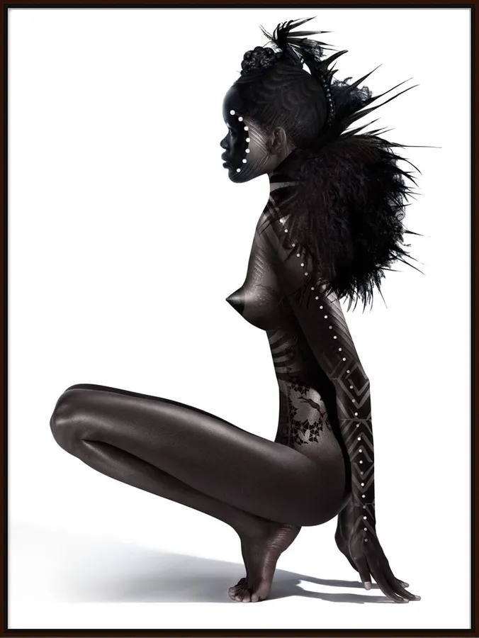 Figura femenina en cuclillas con piel oscura, adornos tribales, plumas y patrones geométricos sobre fondo blanco