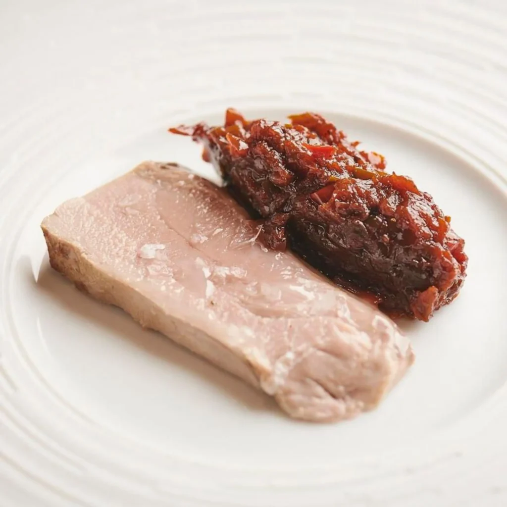 Juan Viu, el cocinero de Barbate que logró la primera estrella Michelin para su restaurante Mare * (Cádiz), con su 'Alta cocina de barrio'.