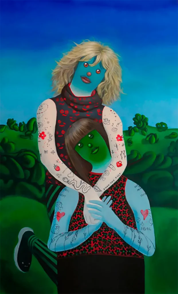 Natasha Lelenco (Moldavia, 1982) aborda desde la pintura cuestiones relacionadas con la identidad, la pertenencia, la memoria y la condición del sujeto en el contexto contemporáneo y digital. Su práctica se caracteriza por una atención rigurosa al proceso y a los materiales, así como por la creación de imágenes de fuerte presencia visual que se sitúan en un territorio de ambigüedad y tensión entre lo íntimo y lo político. La repetición es una constante en su trabajo, entendida como una forma de relacionarse con la lógica serial que configura la experiencia contemporánea. A partir de imágenes biográficas y referencias culturales compartidas, construye una gramática visual que integra iconografía ortodoxa, estética publicitaria, emojis e interfaces digitales.