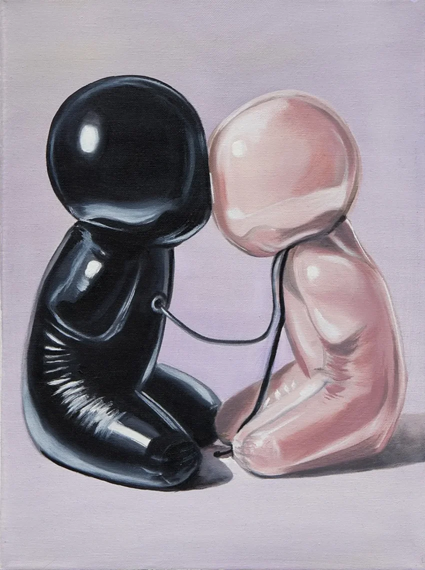 Charlie Stein, se mueve entre la imagen, el cuerpo y la máquina. Escritora y teórica cultural, su práctica artística multidisciplinar se sitúa en la intersección entre el arte contemporáneo, la tecnología y la teoría crítica. Sus trabajos abordan temas como la encarnación, la intimidad, el surrealismo y la estética digital.