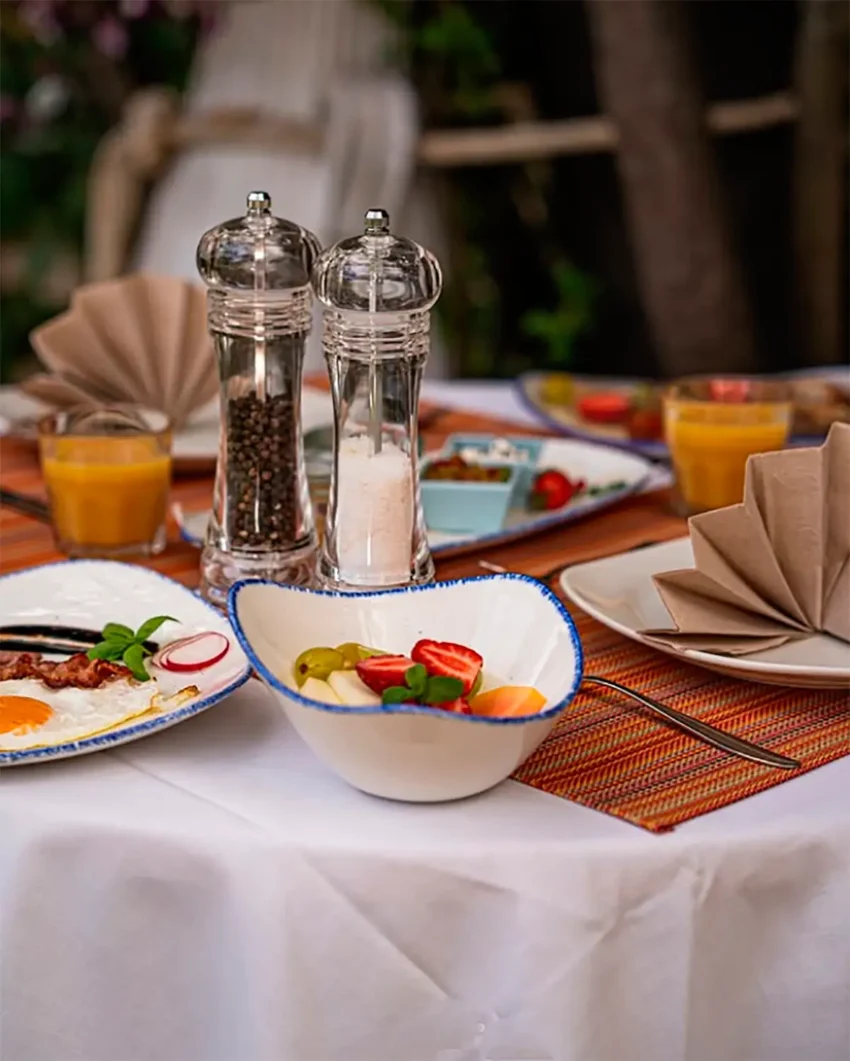 El brunch en el Jardín del Son Sant Jordi, Pollença